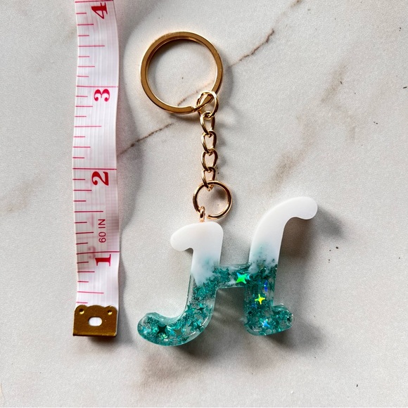 Handmade Initial Keychain | Letter H - Picture 4 of 4